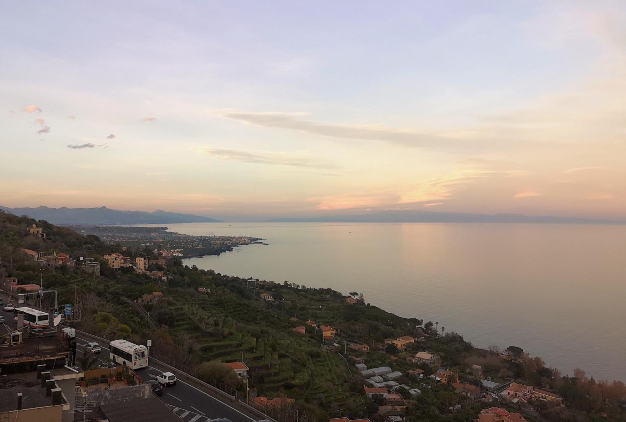 Il Balcone Di Galatea Appartement Acireale Buitenkant foto